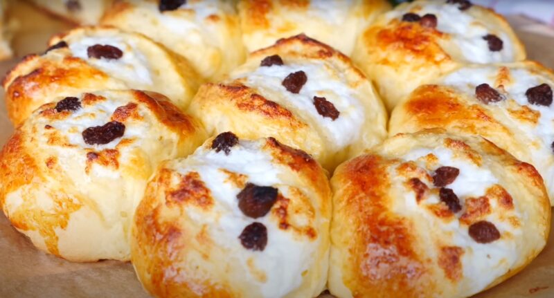Воздушные булочки ватрушки. Нежная творожная начинка