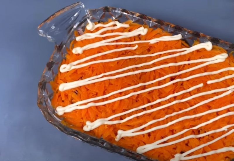 Салат "Любимая женщина". Красиво и вкусно: украшение праздничного стола