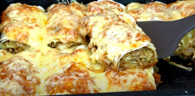 Вкусный рецепт из фарша и лаваша! Готовится быстро, получается сытно, сочно и много