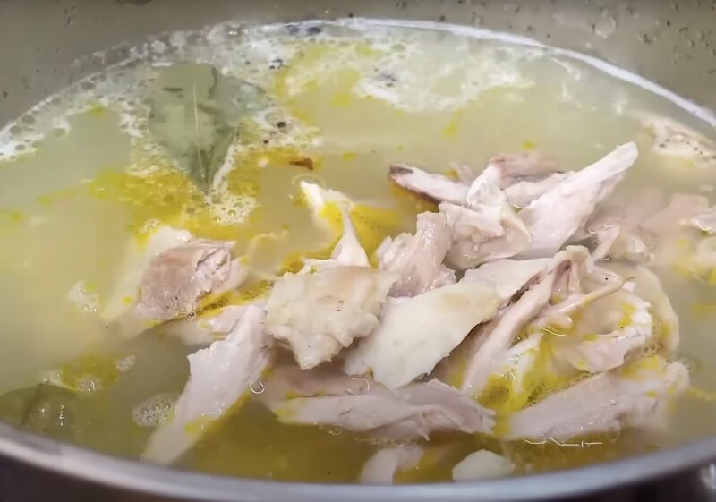 Вкуснее в 2 раза, чем обычный суп с галушками. По этому рецепту варю 3 раза в неделю: все в восторге