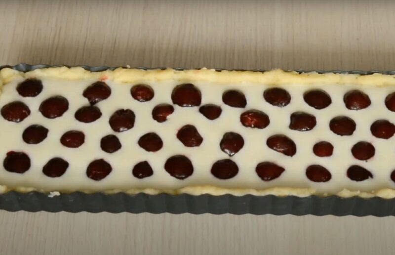 Вишнёвый тарт в сметанной заливке. Вкусный домашний рецепт