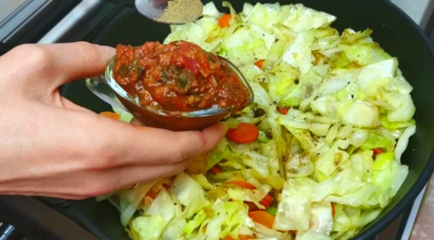 Быстро и бюджетно! Как вкусно приготовить обычную капусту