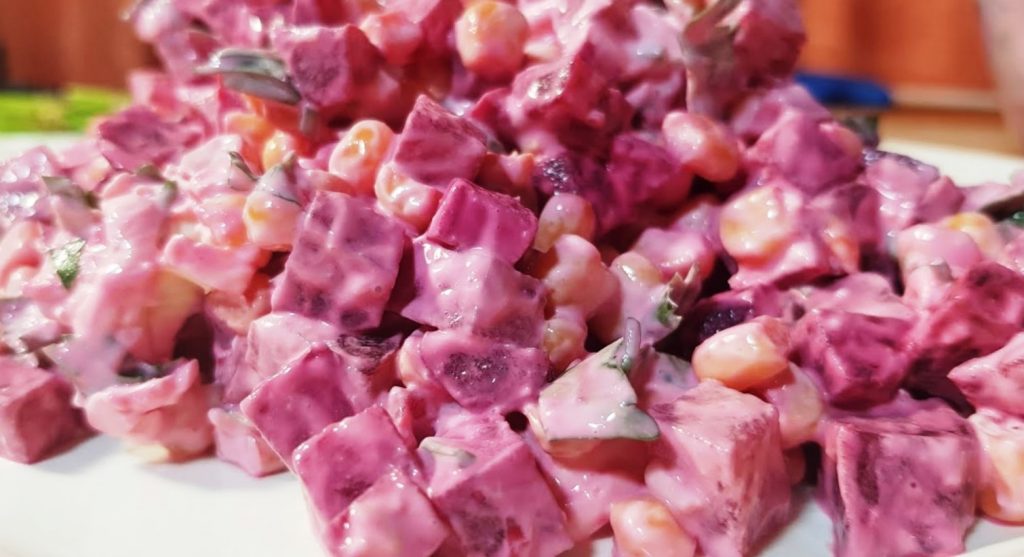 Салат на каждый день из самых простых продуктов! Вы будете в восторге