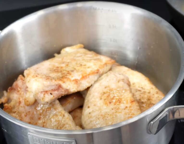 Просто, сытно, гениально: рецепт сочного мяса, который вы полюбите больше, чем ресторанные стейки