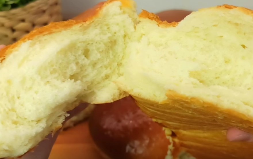 Рецепт вкусного, ароматного и пышного хлеба. При нарезке не рассыпается, корочка хрустящая, мякиш пористый