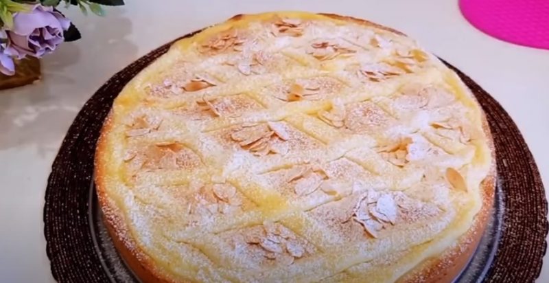 Готовлю его 2 раза в неделю. Мой "ходовой" пирог: вкусная и нежная выпечка к чаю