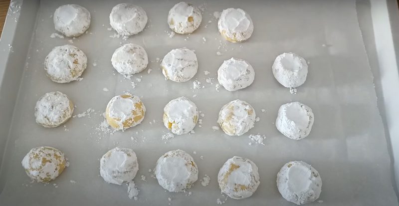 Выпечка за 15 минут. Знаменитое печенье, тающее во рту: вкусное и простое