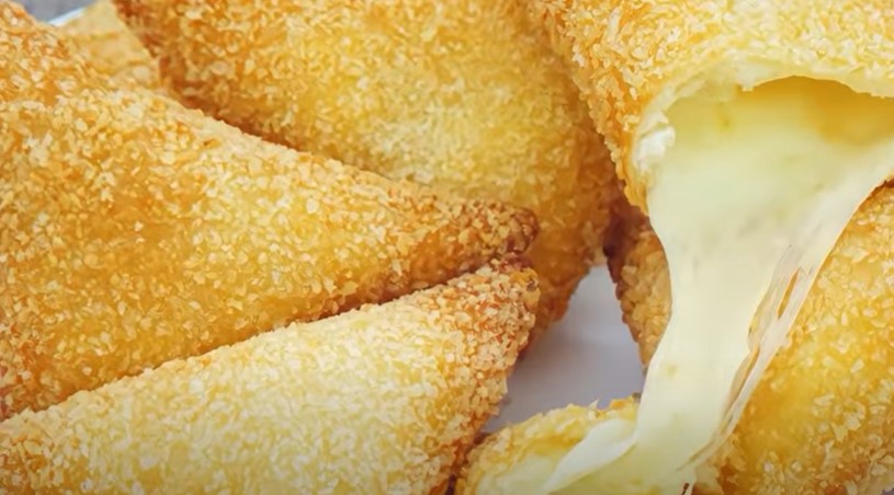 Жареный хлеб с сыром и картофелем. Вкусный и легкий рецепт в приготовлении
