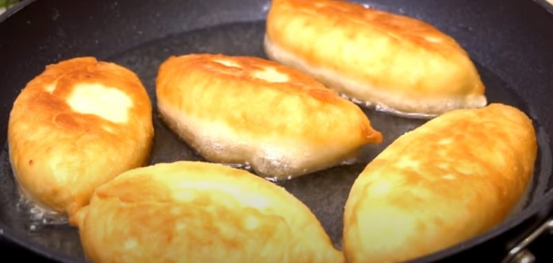 Моё тесто для пирожков поднимается за 5 минут. Вкусная сдоба: 2 варианта начинок
