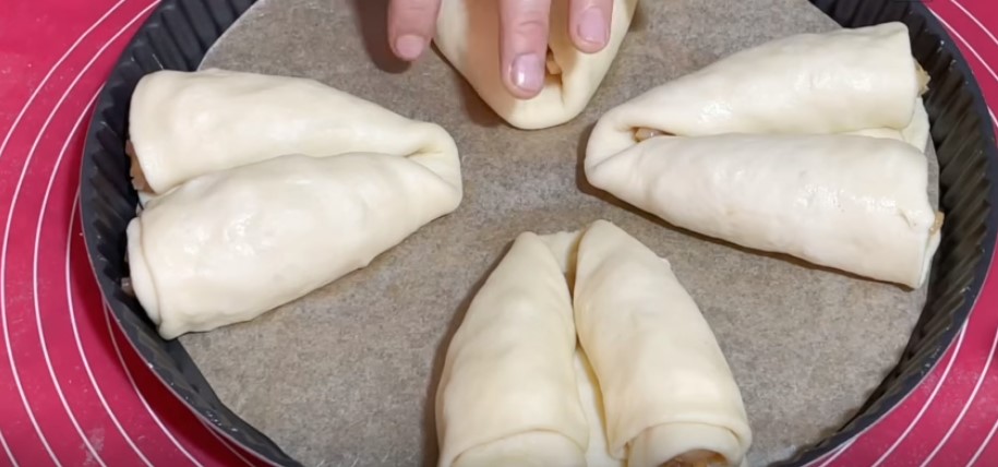 Простой пирог с яблоками. Можно готовить хоть каждый день, главное менять начинки