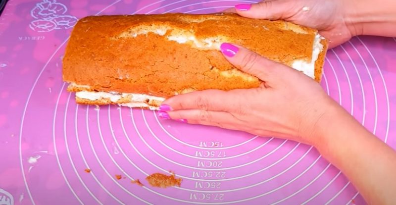 Вкусный и ароматный десерт. Медовый рулет, который затмил праздничный торт