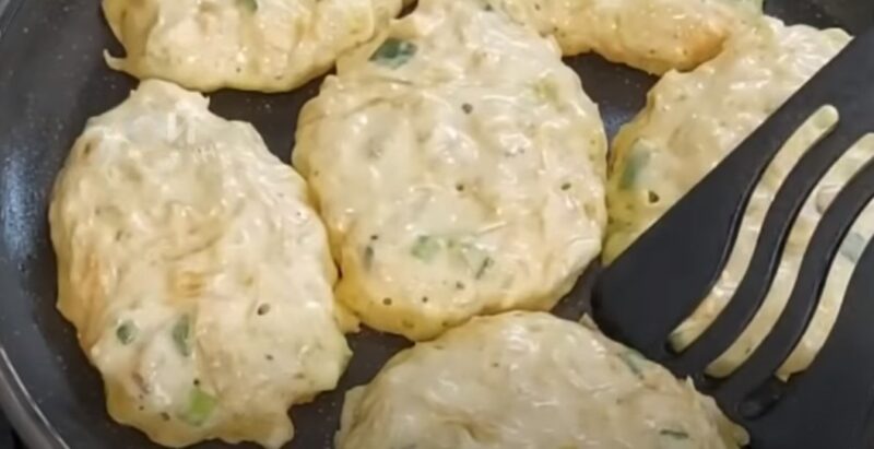 Готовлю вкусный перекус на завтрак. Ленивые пирожки детям в школу